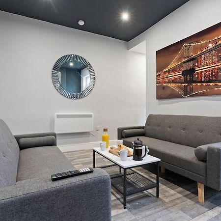 Bella'S House 12Mins Bus To Motor Point Arena Free Street Parking Villa Nottingham Exterior foto