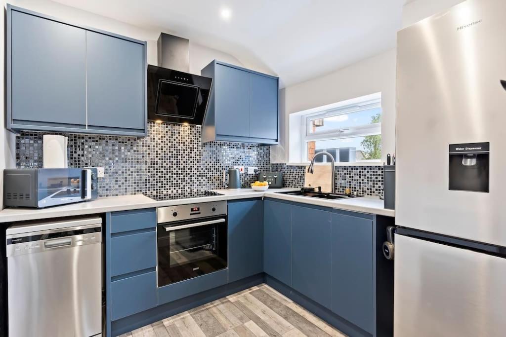 Bella'S House 12Mins Bus To Motor Point Arena Free Street Parking Villa Nottingham Exterior foto